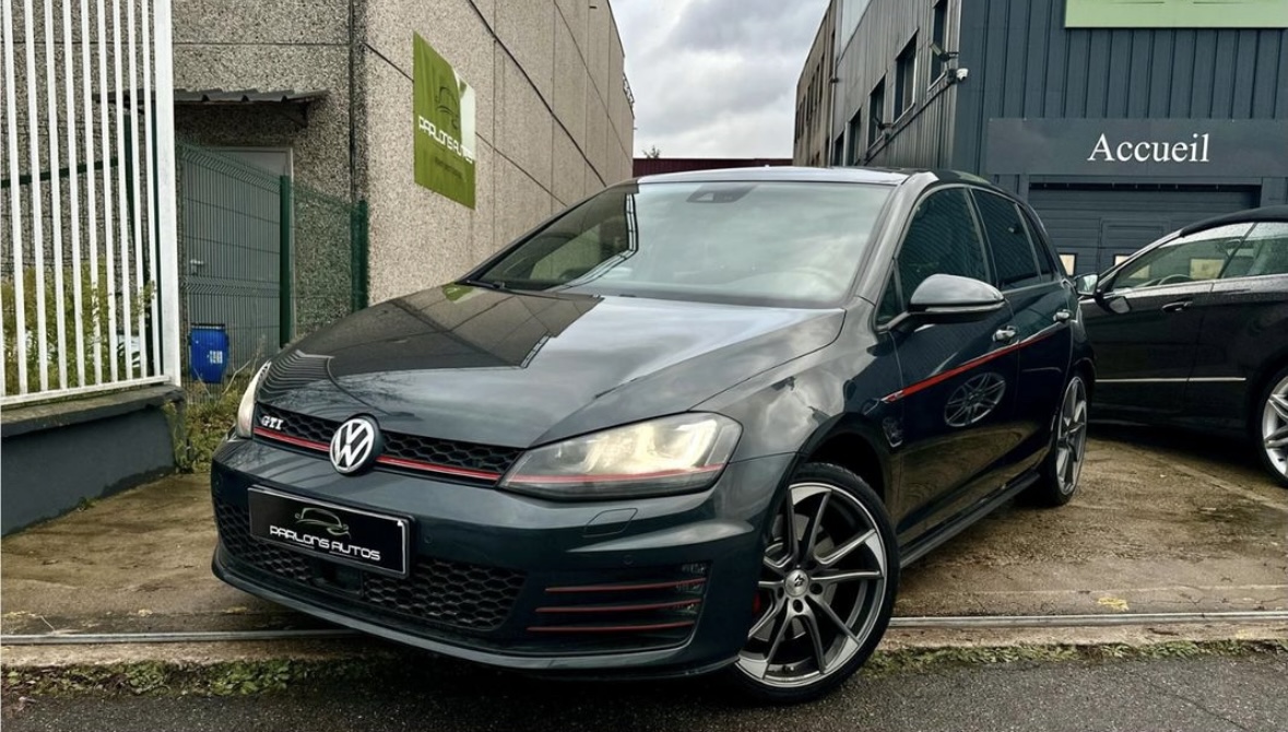 VOLKSWAGEN GOLF VII GTI PERFORMANCE