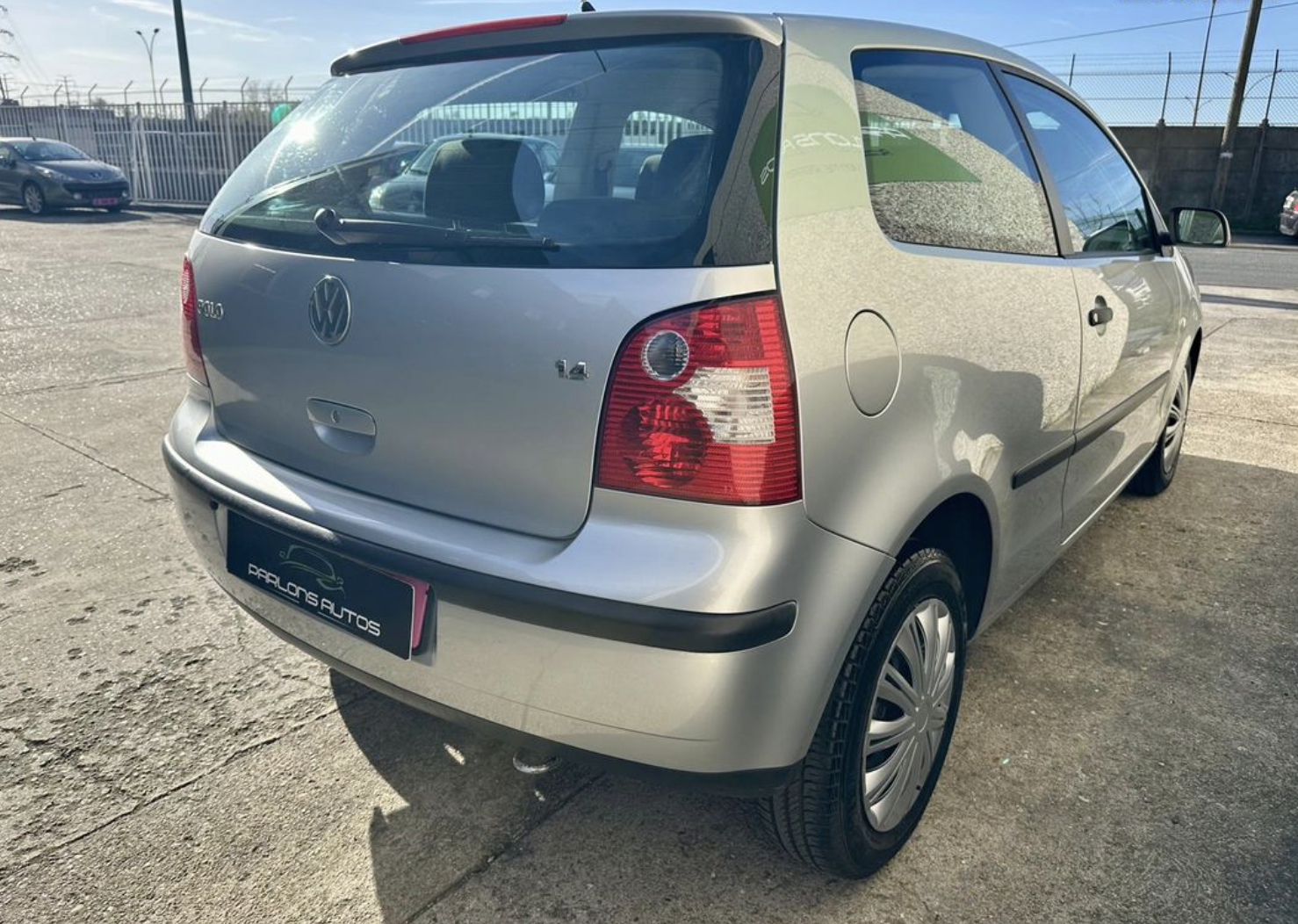 VOLKSWAGEN POLO IV (2) 1.4 16S 75 TREND PACK BVA 3P - Image 3