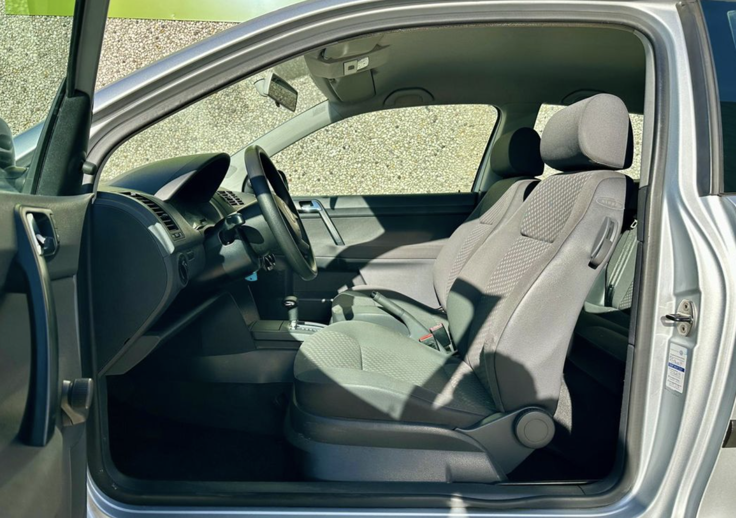 VOLKSWAGEN POLO IV (2) 1.4 16S 75 TREND PACK BVA 3P - Image 10