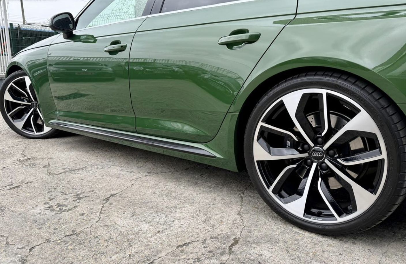 AUDI RS4V AVANT 2.9 V6 TFSI 450 QUATTRO TIPTRONIC - Image 9