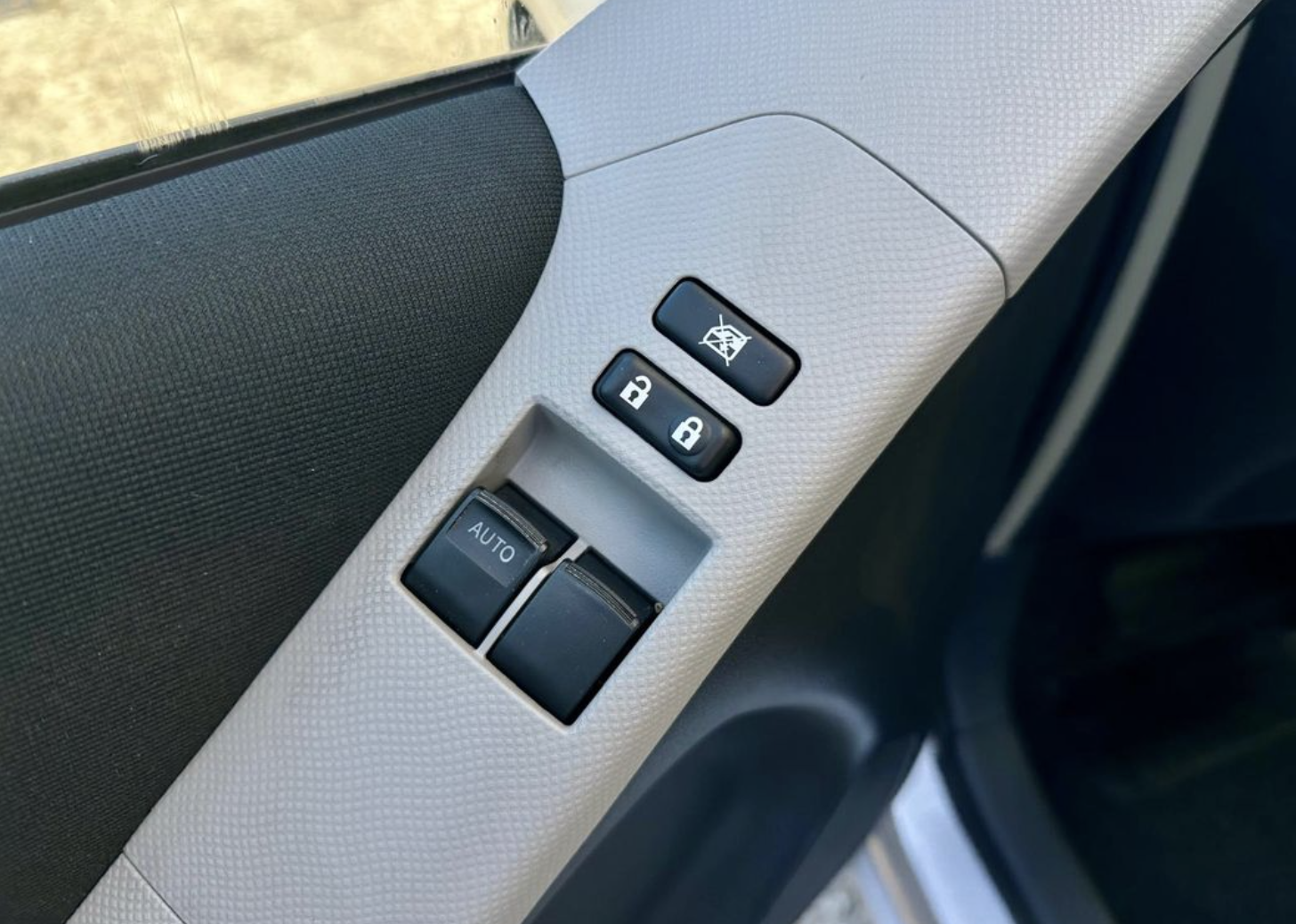 TOYOTA YARIS II (2) 100 VVT-I CONFORT PACK MULTIMODE 5P - Image 5