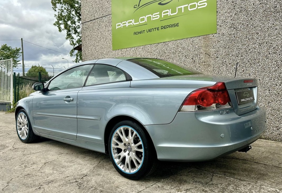 VOLVO C70 II Cabriolet 2.4 - Image 2