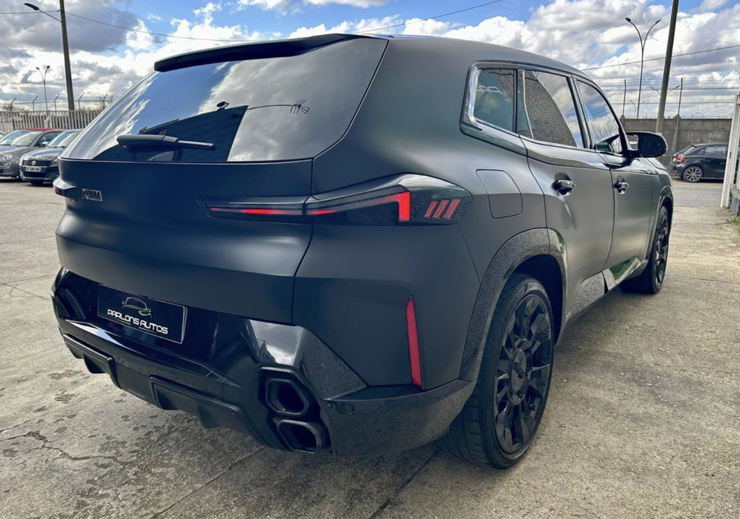 BMW XM (G09) V8 4.4 V8 653 TURBO ACTIVE HYBRID XDRIVE- - Image 3